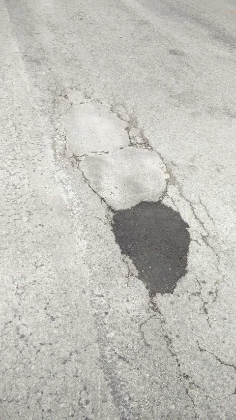 Roading/Streets, a report photo