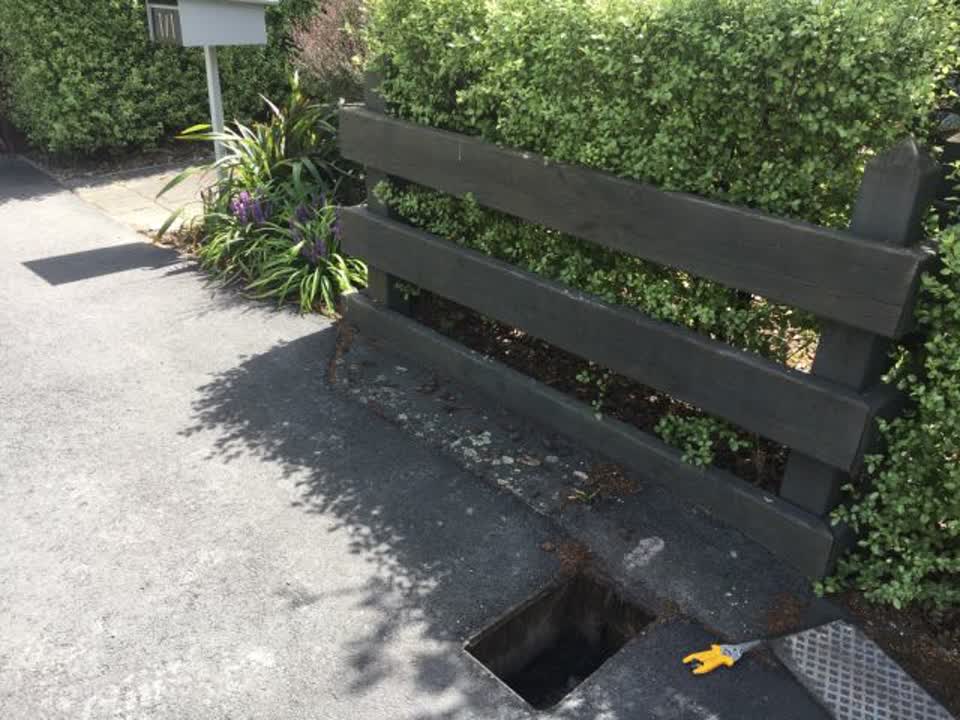 The photograph attached to this water supply report
