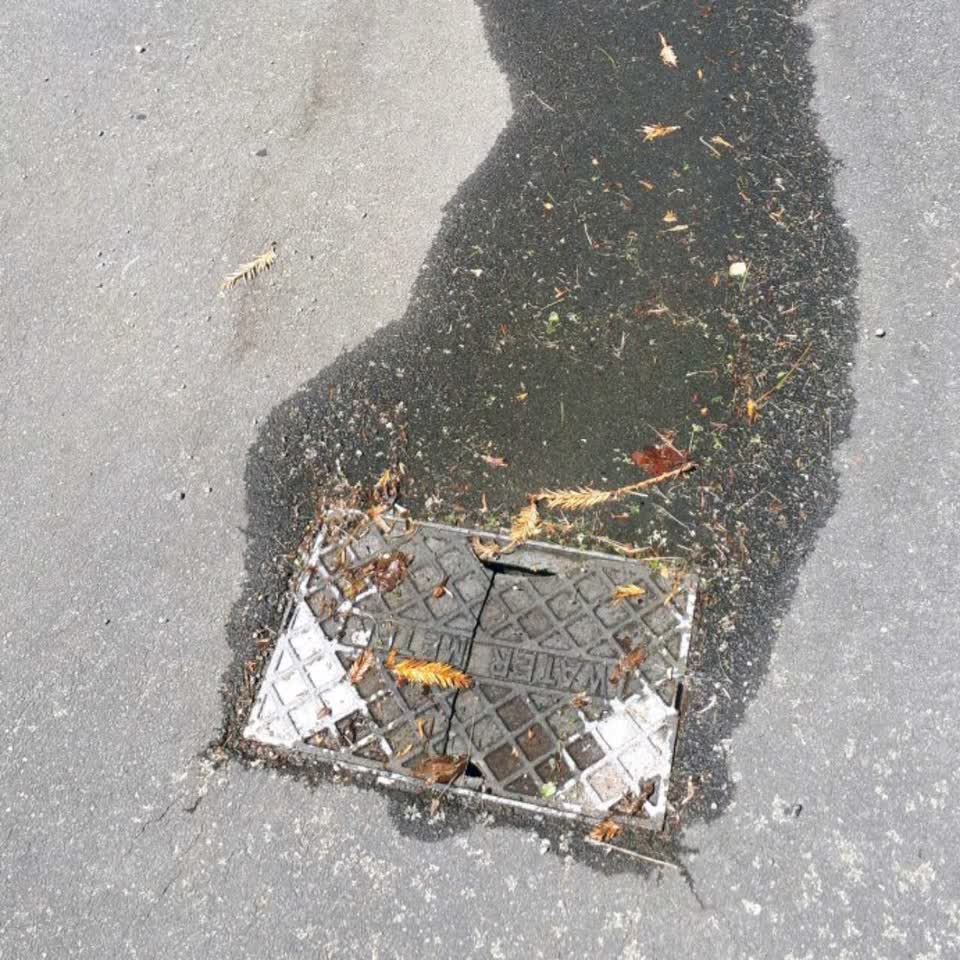 The photograph attached to this water supply report