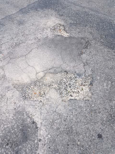 Roading/Streets, a report photo