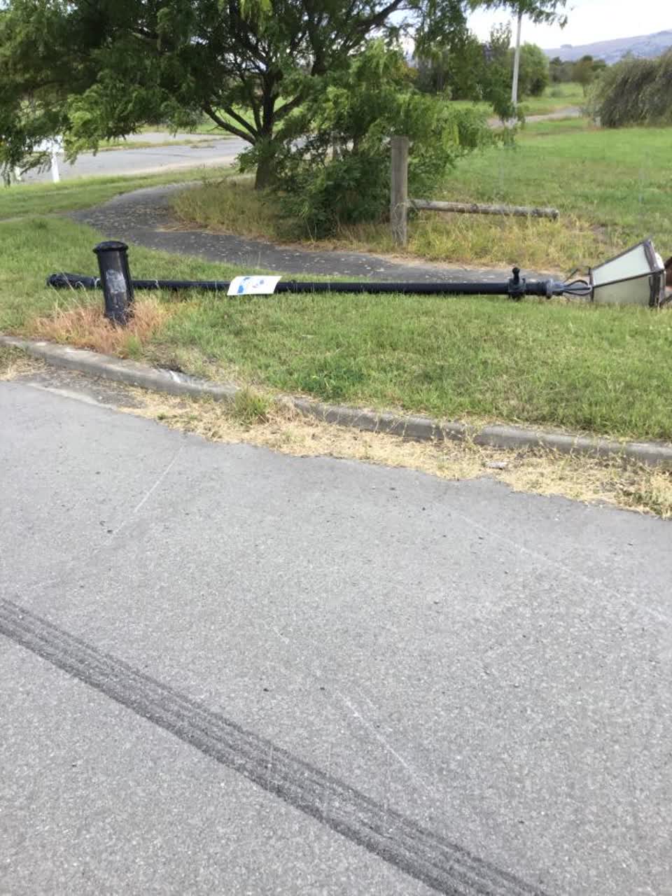 The photograph attached to this roading/streets report