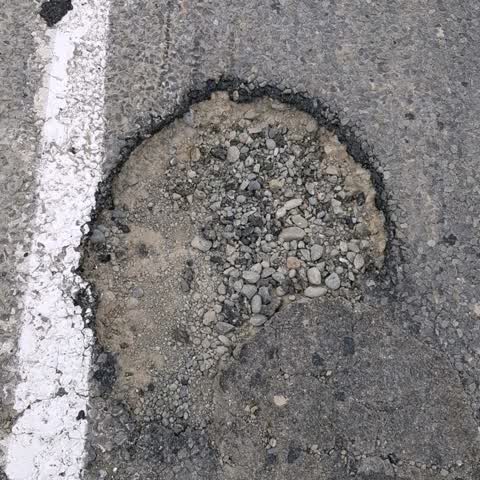 Roading/Streets, a report photo