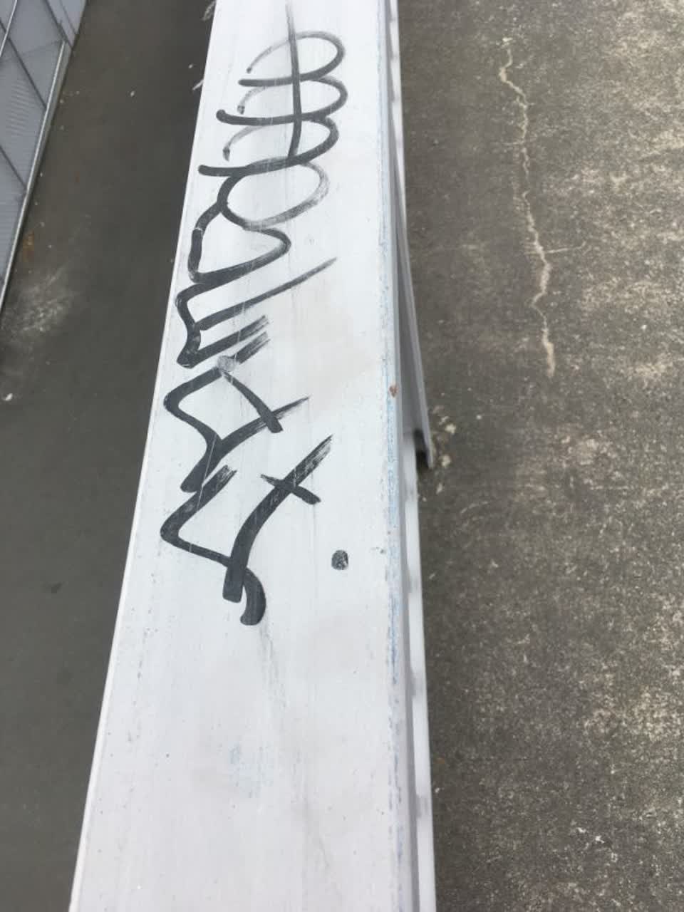 The photograph attached to this graffiti report