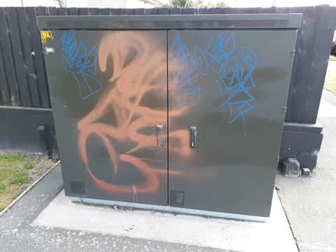 Graffiti, a report photo