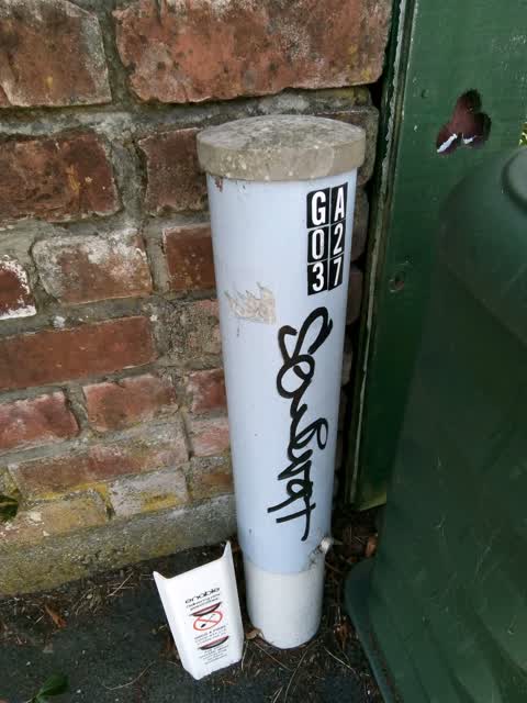 Graffiti, a report photo