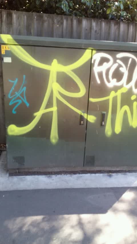 Graffiti, a report photo