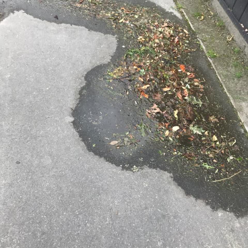 The photograph attached to this water supply report