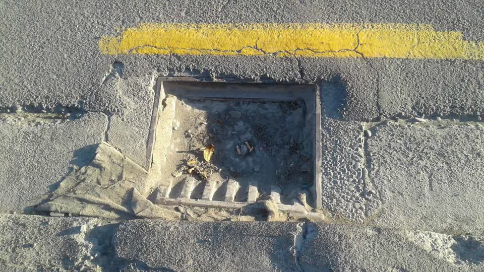 The photograph attached to this roading/streets report