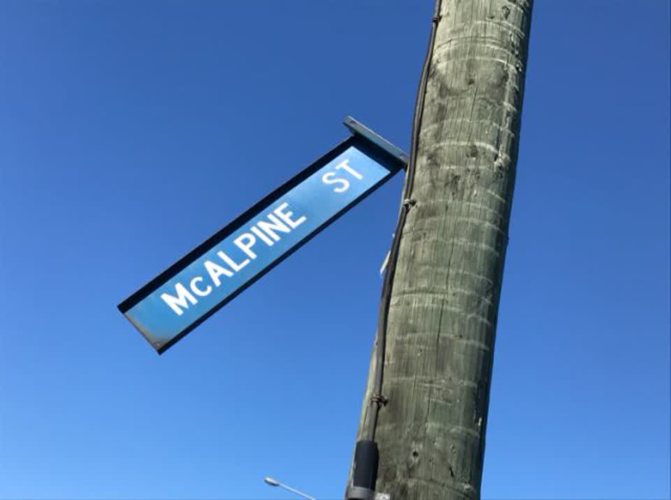 The photograph attached to this roading/streets report