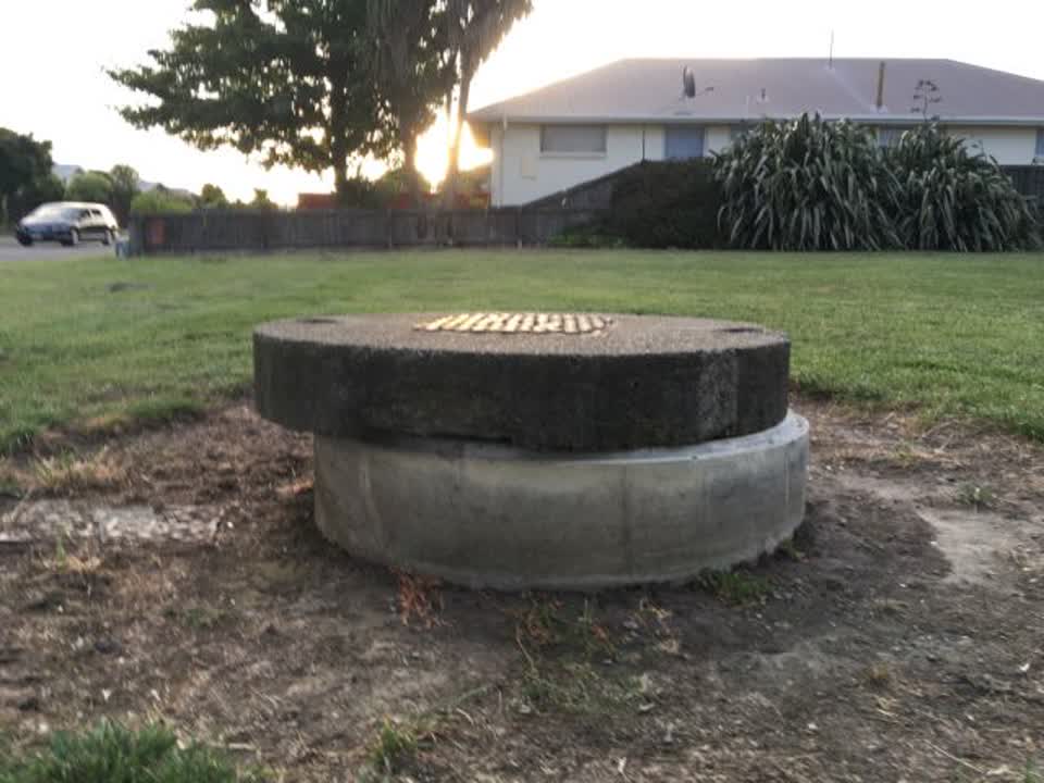 The photograph attached to this water supply report