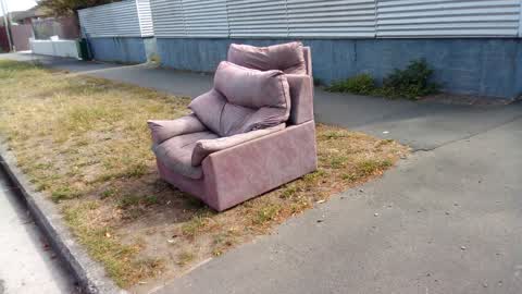 Rubbish/Recycling, a report photo