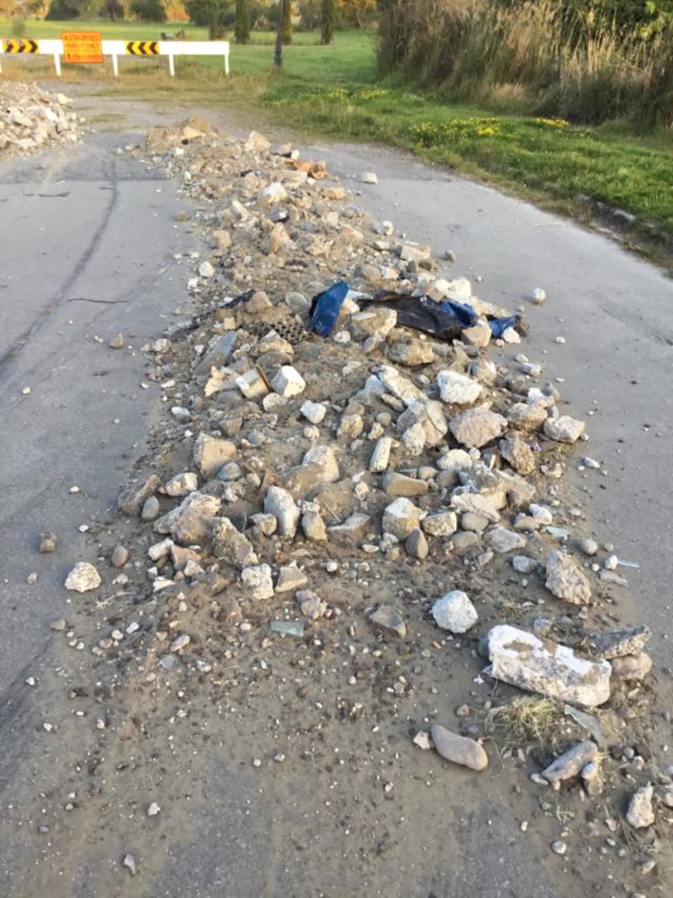 The photograph attached to this rubbish/recycling report
