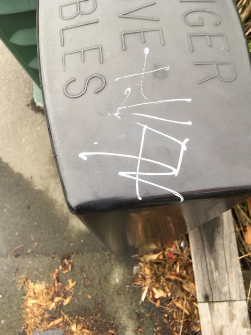 The photograph attached to this graffiti report