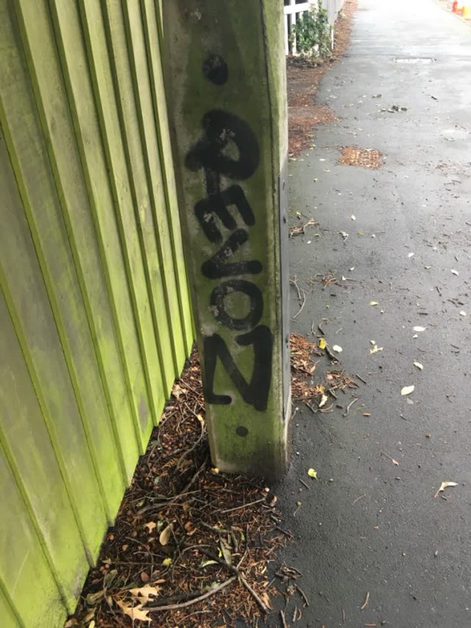 The photograph attached to this graffiti report