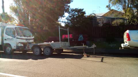 Rubbish/Recycling, a report photo
