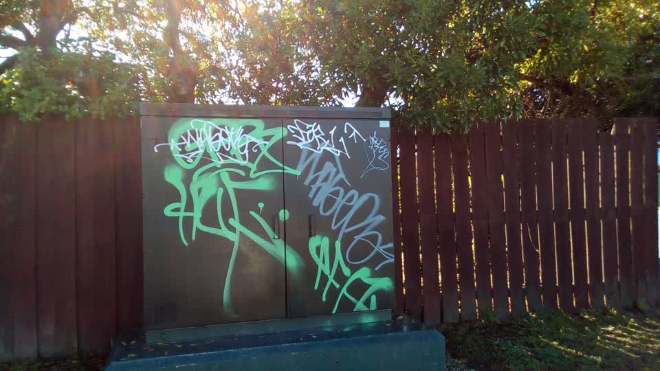 The photograph attached to this graffiti report