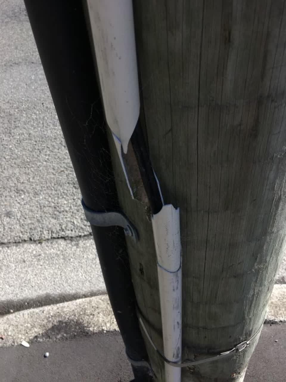The photograph attached to this roading/streets report