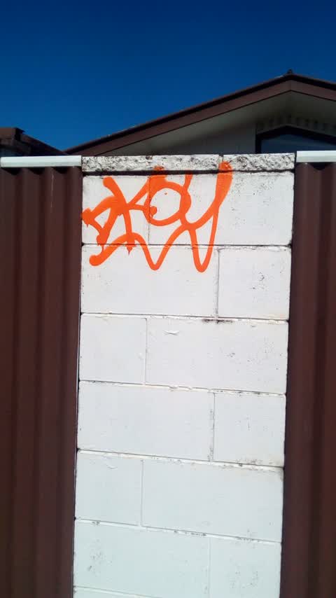 Graffiti, a report photo