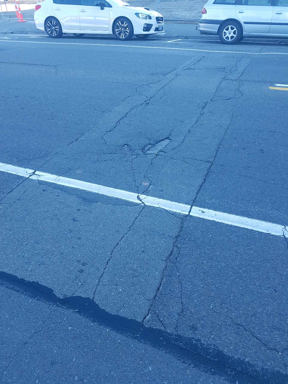 The photograph attached to this roading/streets report