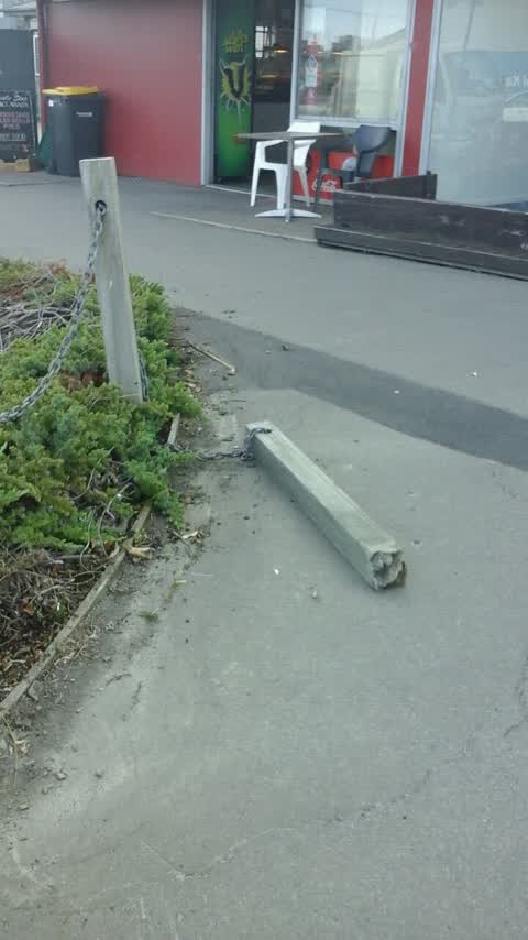 Roading/Streets, a report photo
