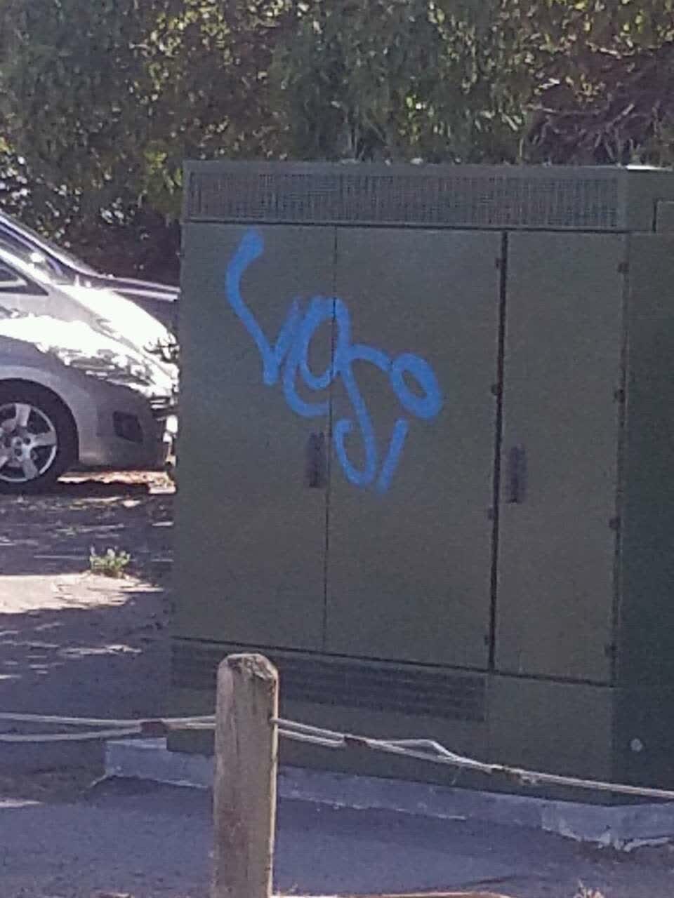 The photograph attached to this graffiti report
