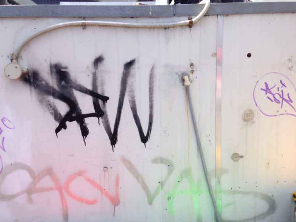 The photograph attached to this graffiti report