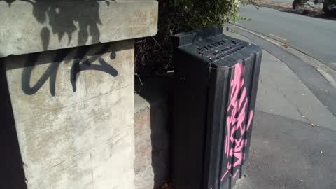 Graffiti, a report photo