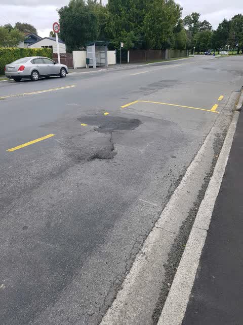 Roading/Streets, a report photo