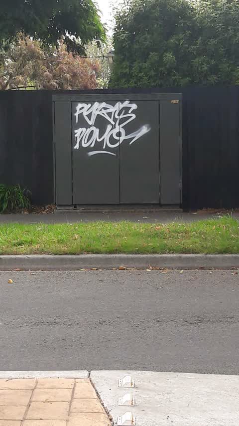 Graffiti, a report photo