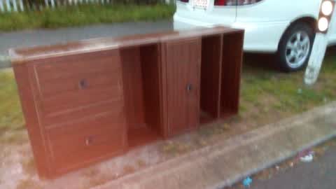 Rubbish/Recycling, a report photo