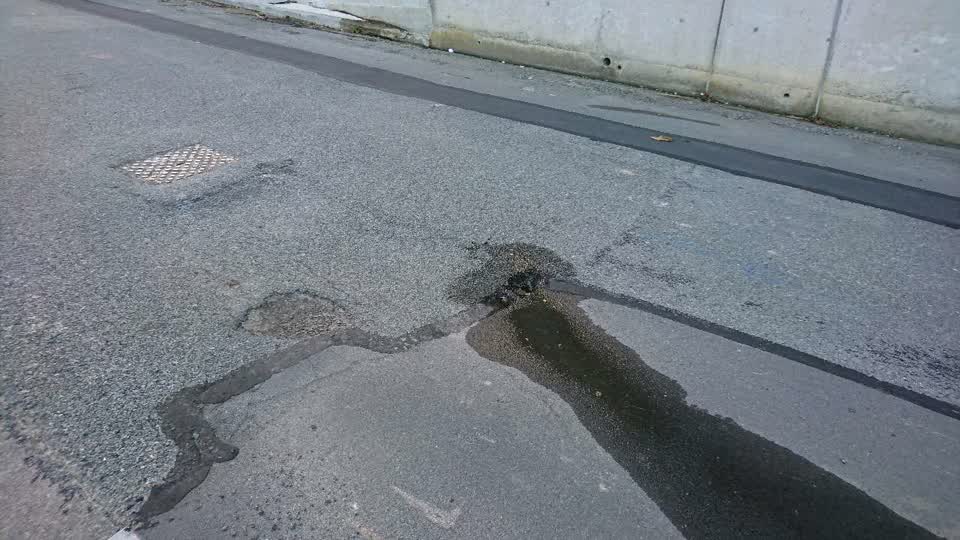 The photograph attached to this water supply report
