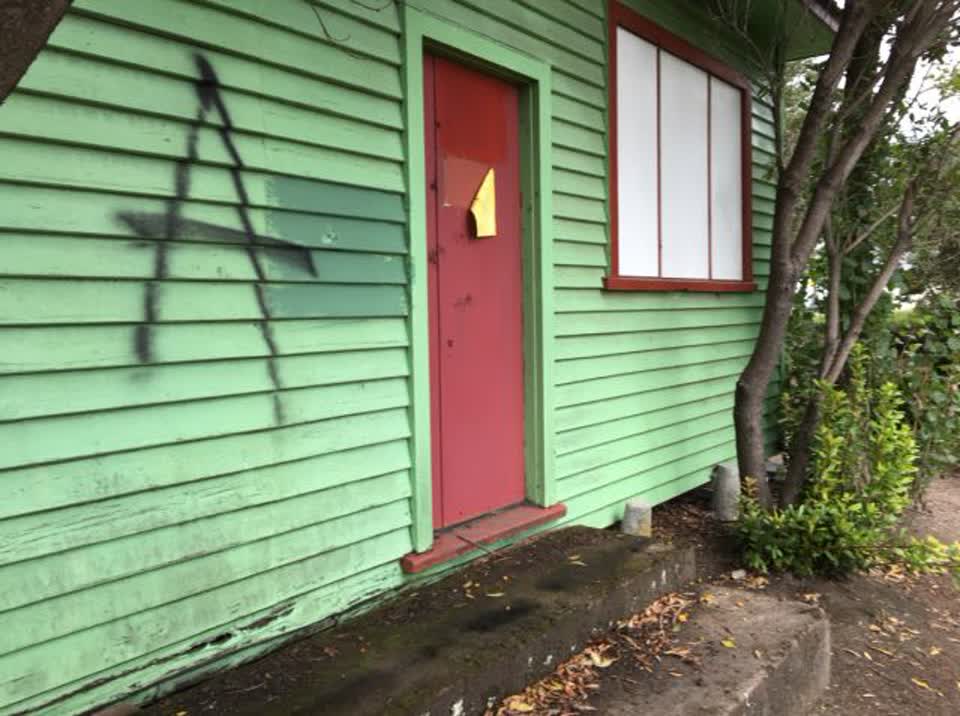 The photograph attached to this graffiti report