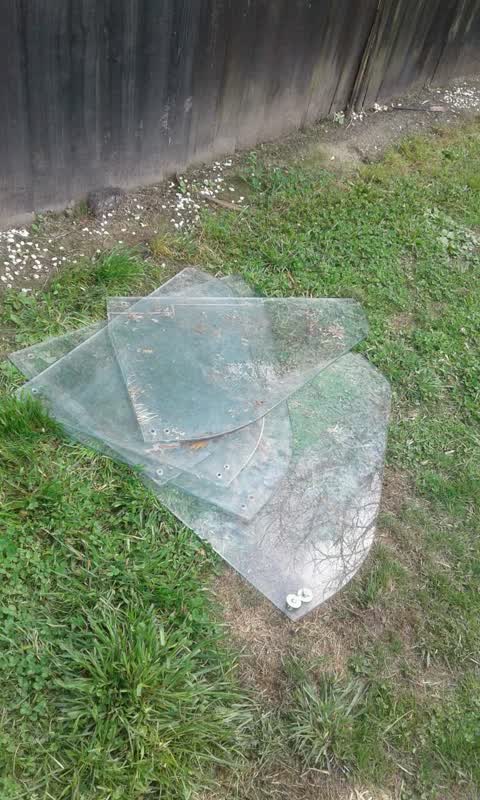 Rubbish/Recycling, a report photo