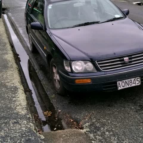Roading/Streets, a report photo