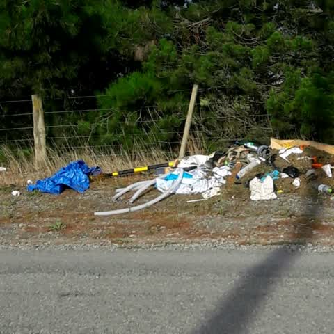 Rubbish/Recycling, a report photo