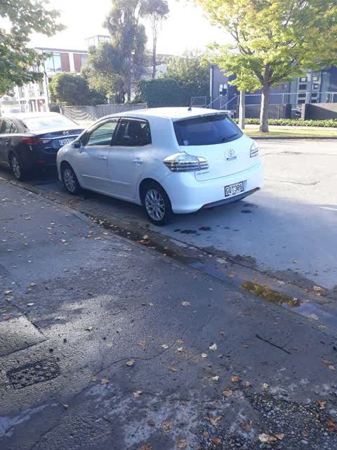 Roading/Streets, a report photo