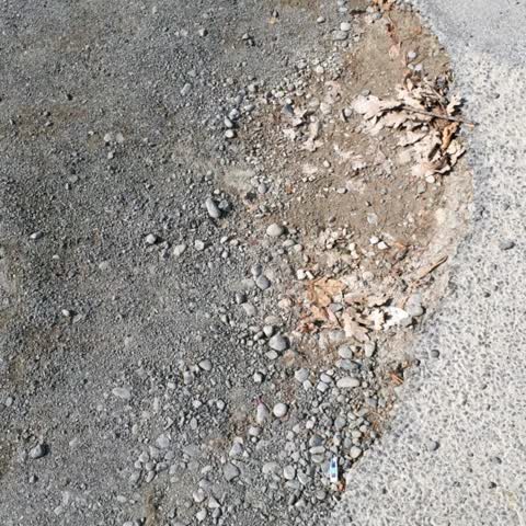 Roading/Streets, a report photo