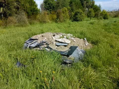 Rubbish/Recycling, a report photo