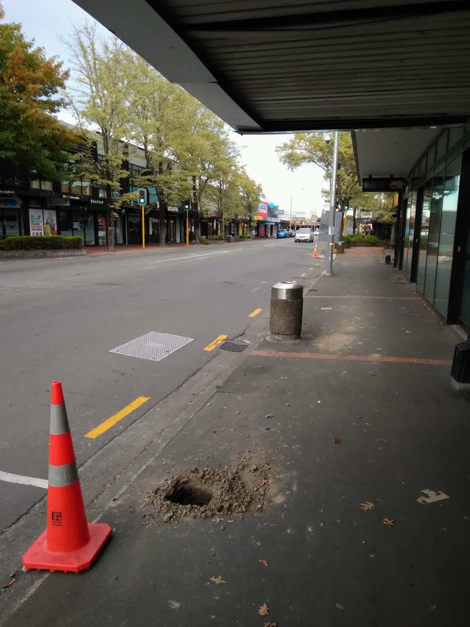 The photograph attached to this roading/streets report
