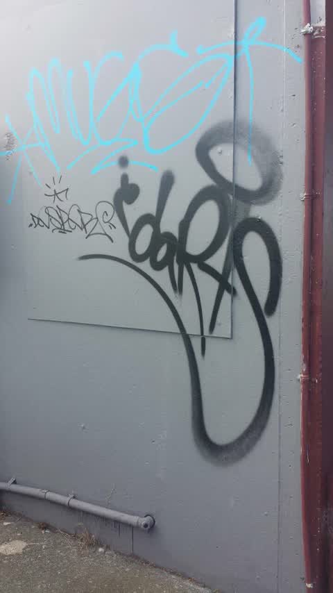 Graffiti, a report photo