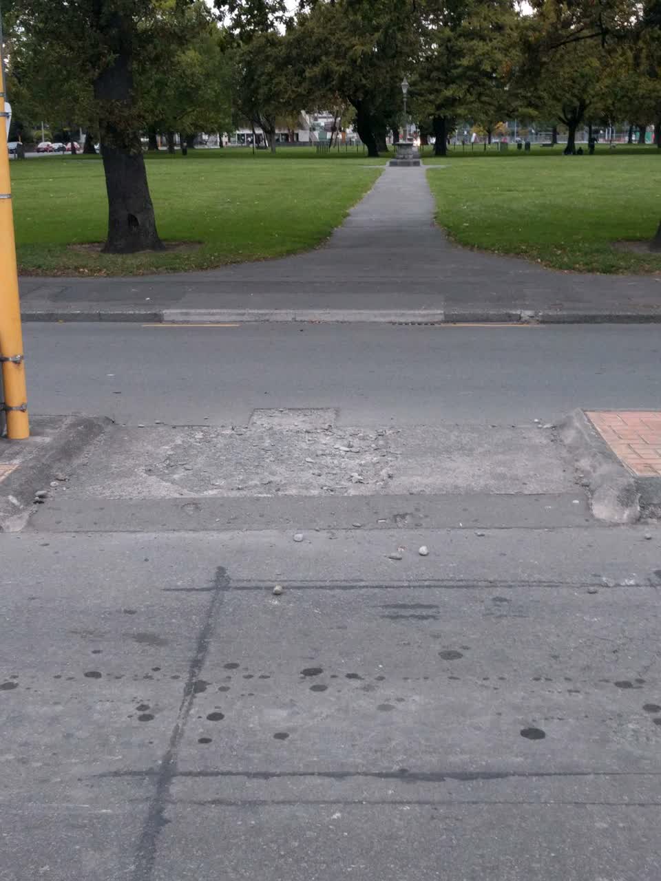 The photograph attached to this roading/streets report