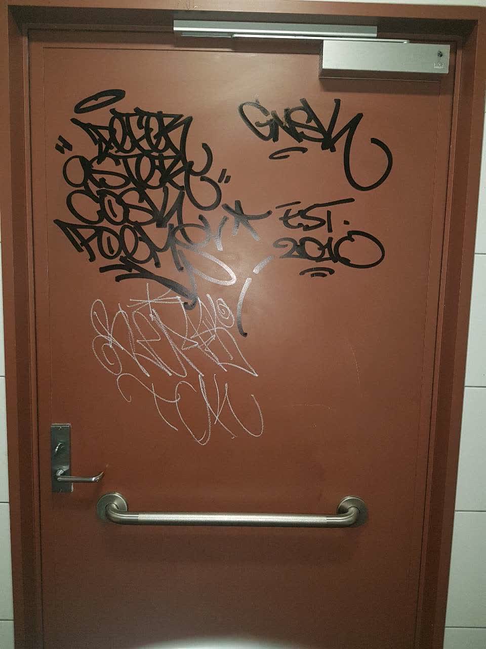 The photograph attached to this graffiti report