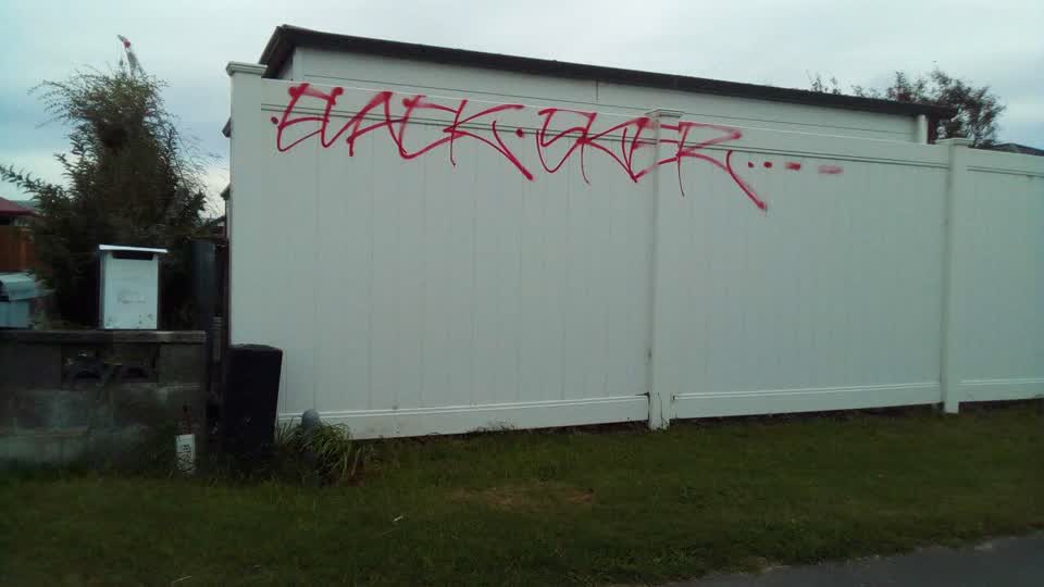 The photograph attached to this graffiti report