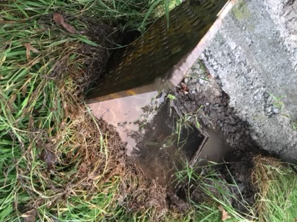 The photograph attached to this water supply report