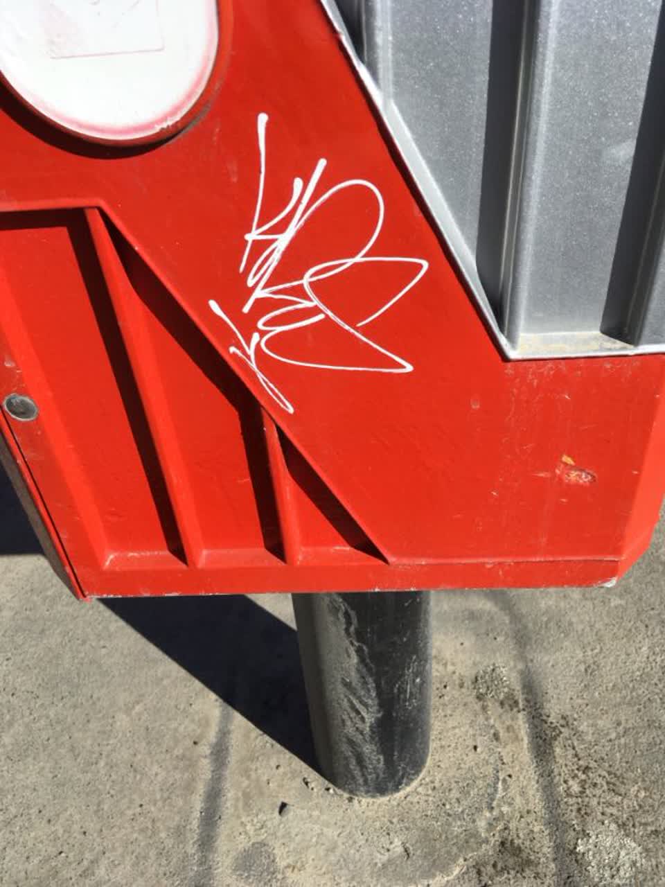 The photograph attached to this graffiti report