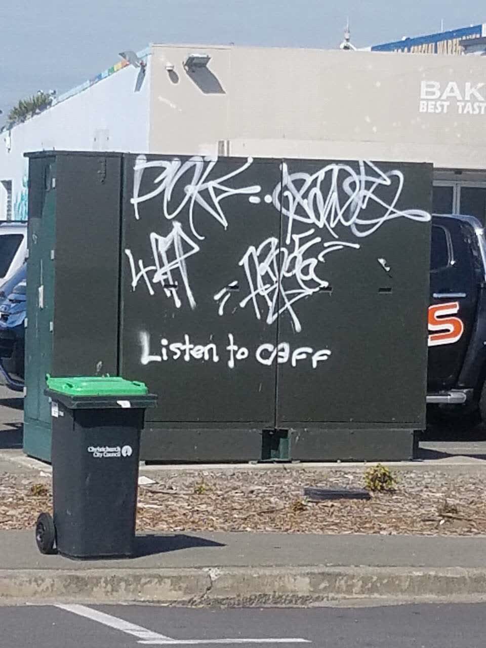 The photograph attached to this graffiti report