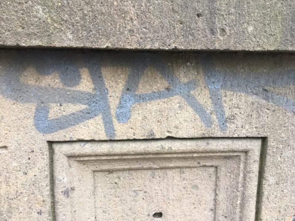 The photograph attached to this graffiti report