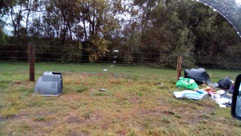 Rubbish/Recycling, a report photo