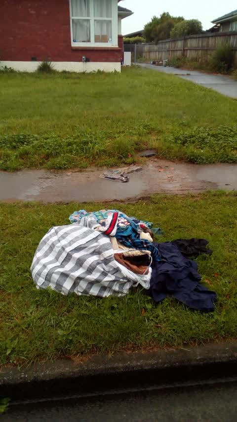 Rubbish/Recycling, a report photo