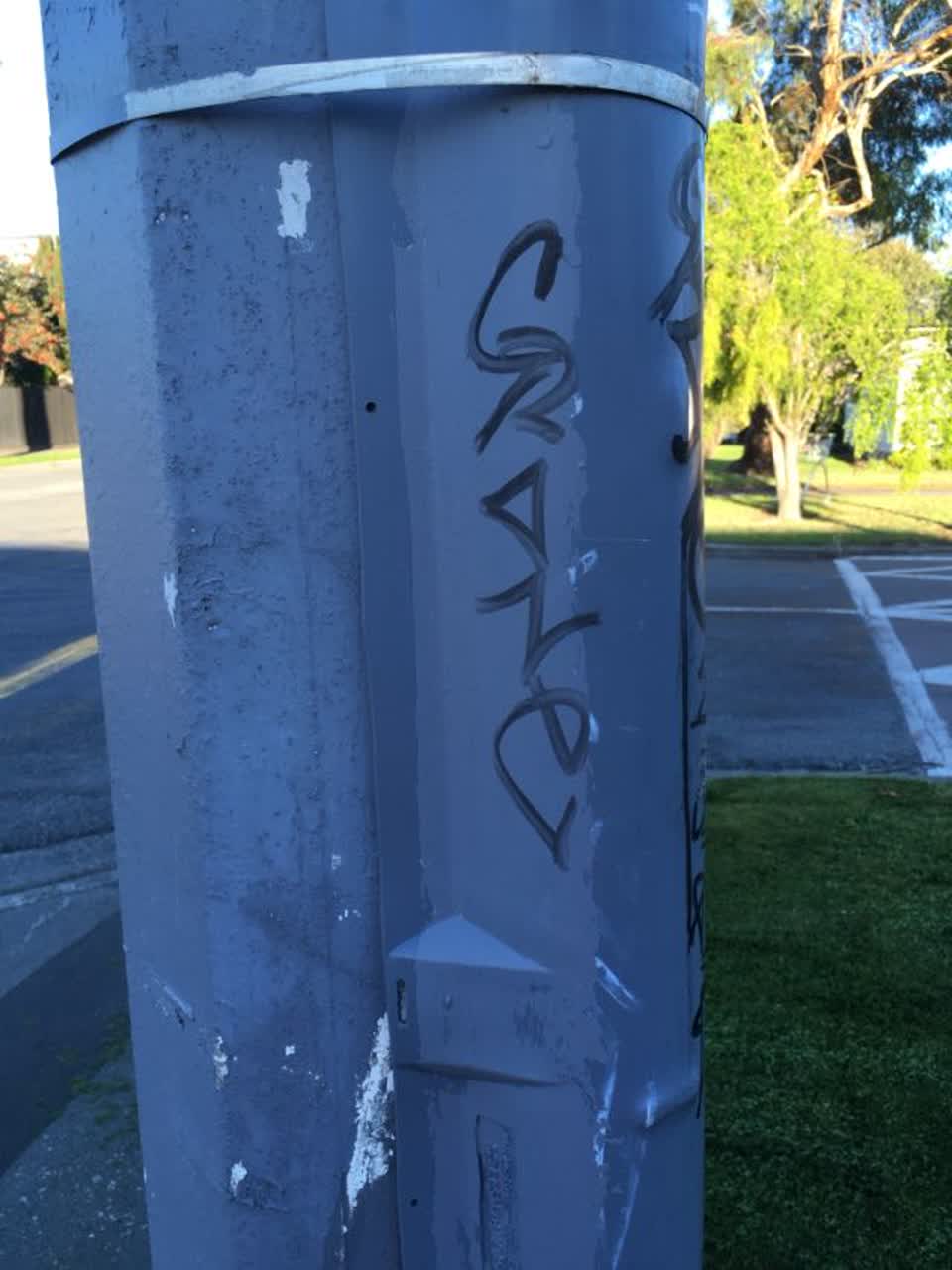 The photograph attached to this graffiti report